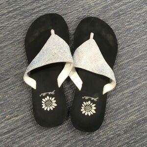 Elegant Black and Silver Women's Sandals